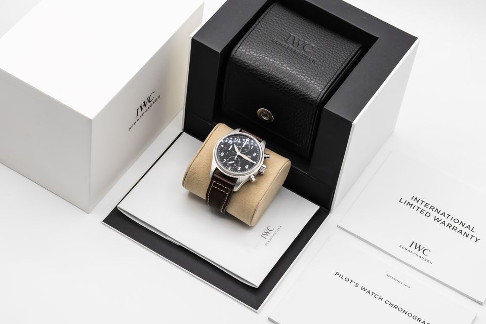 IWC Pilot's Spitfire IW387903 Image 7